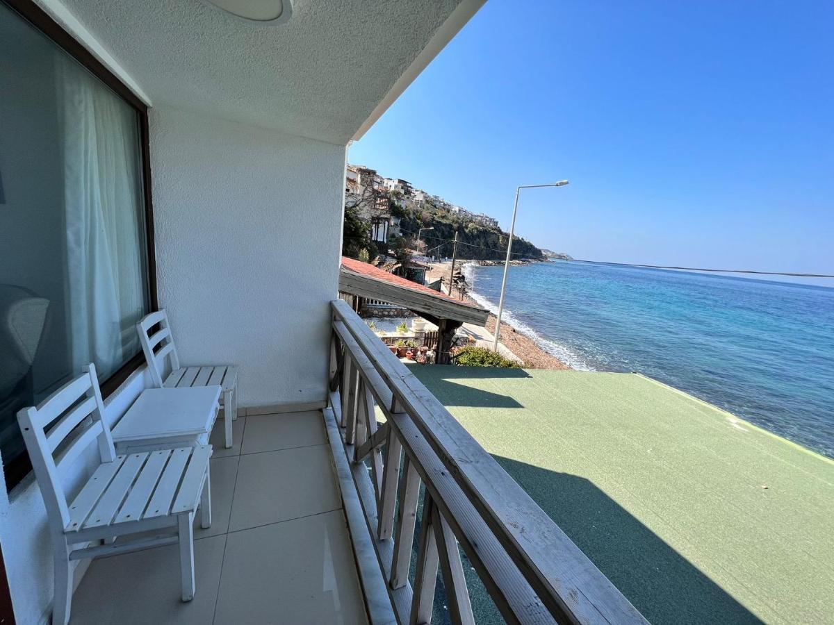 Giritli Rum Meyhanesi&Butik Otel Karaburun  Exterior foto