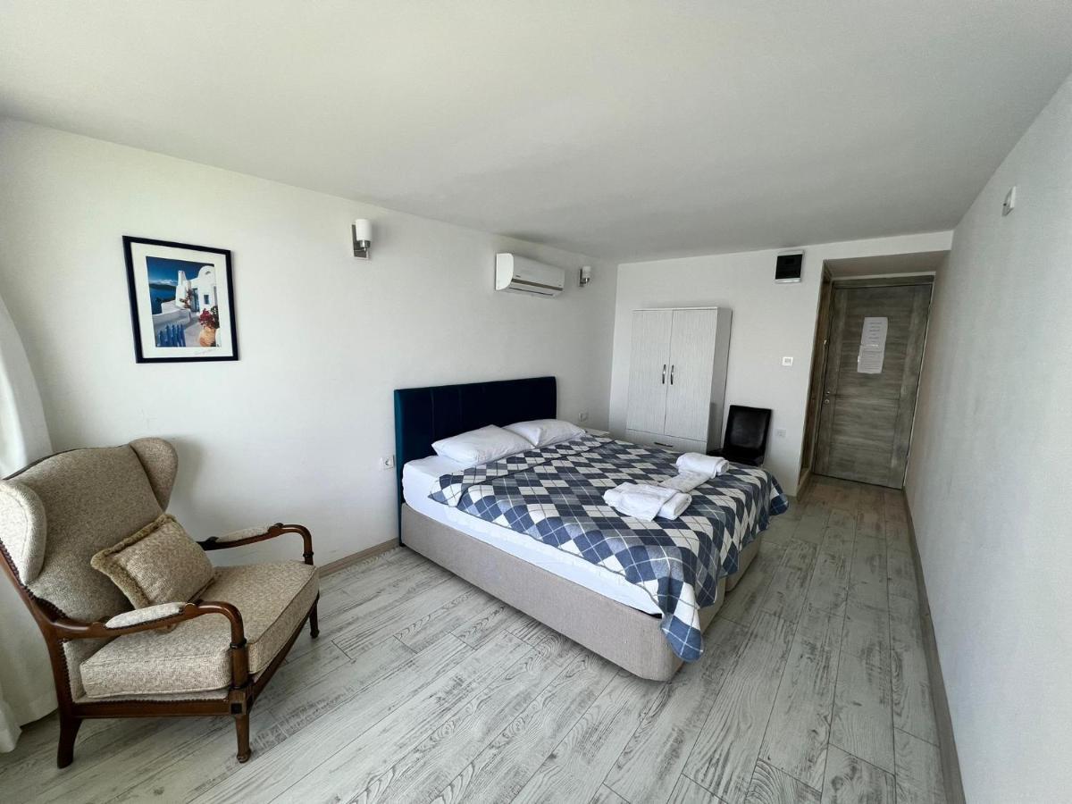 Giritli Rum Meyhanesi&Butik Otel Karaburun  Exterior foto
